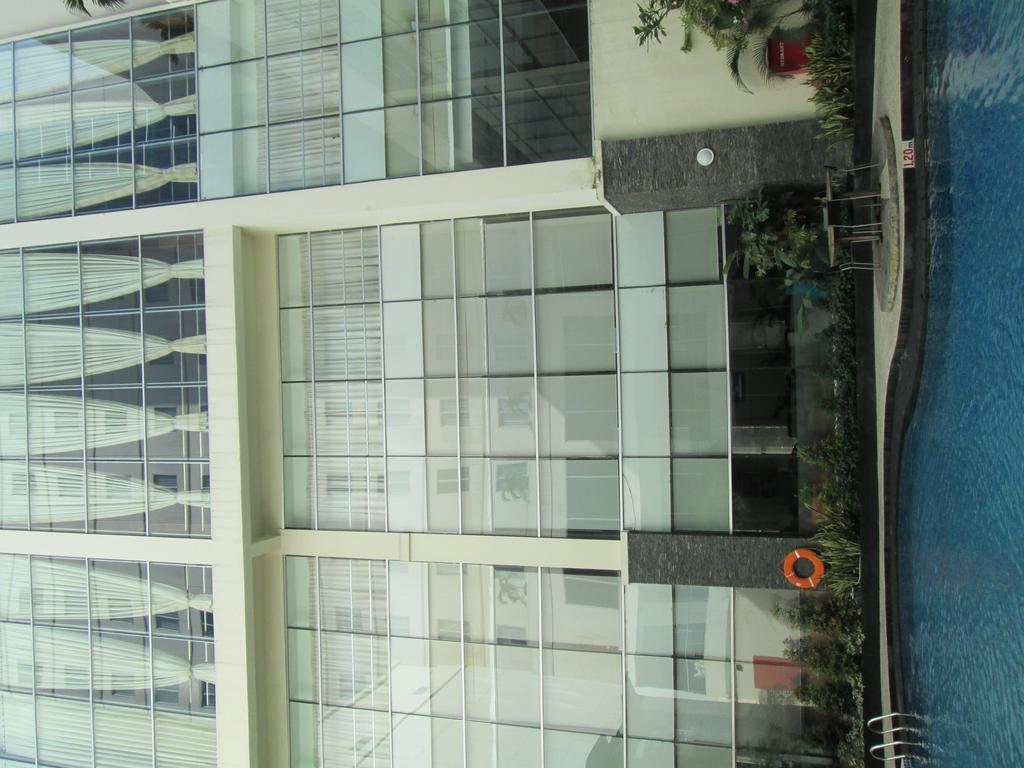 A' Bahtera Residence Klandasan Kecil Exterior photo