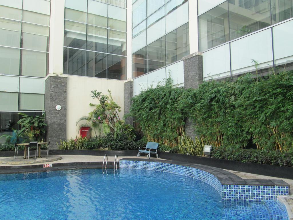 A' Bahtera Residence Klandasan Kecil Exterior photo